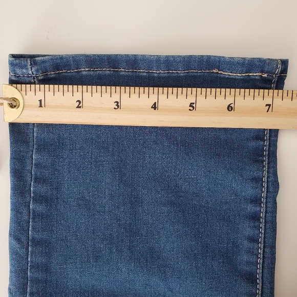 Levi's 314 Shaping Straight Size 29 - Picture 10 of 10